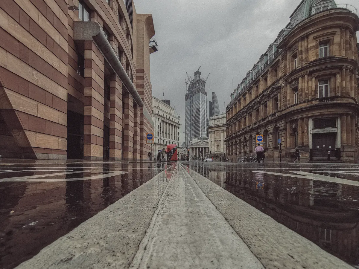 Margin Trading During High-Volatility Events: UK CPI, Bank of England Rates and Elections